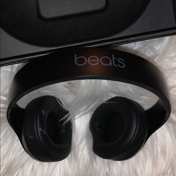 🎧 beatsStudio3 Wireless by Dr Dre 🎧 - Picture 10 of 16